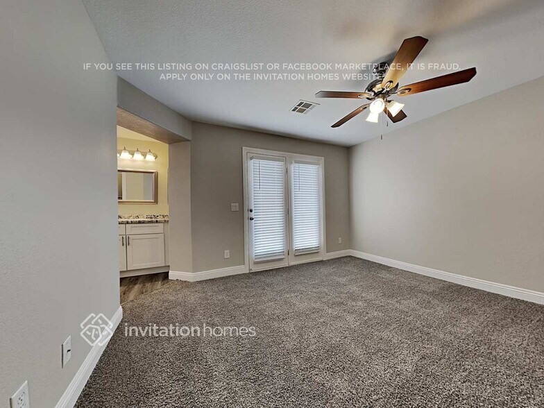 Building Photo - 10437 Wild Bill Ct