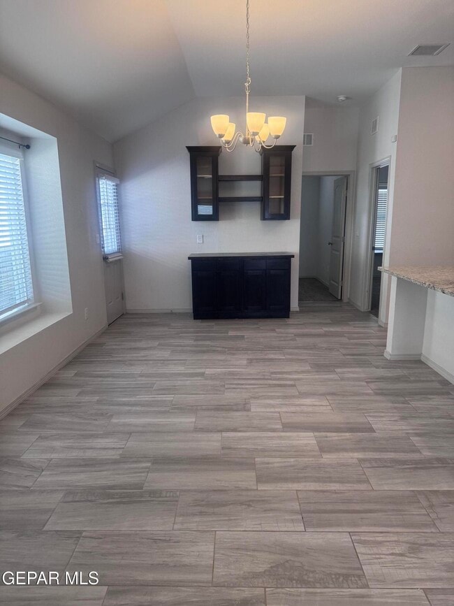 Building Photo - 5012 Marcella Santillana