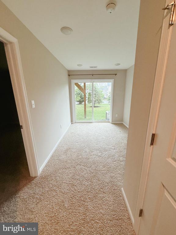 Building Photo - 1101 Hights Farm Rd N