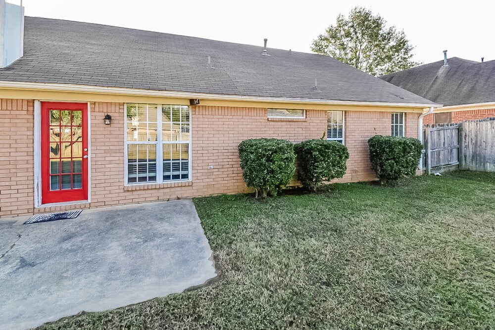 Building Photo - 7343 Bridle Ln