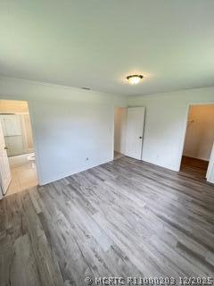 Building Photo - 582 NW La Brea Ave