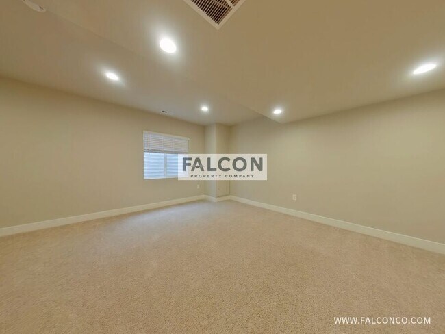 Building Photo - 6733 Nystrom Ter