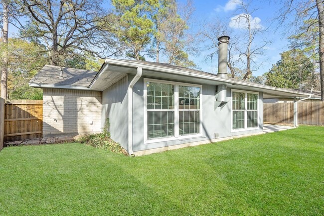 Building Photo - 3307 Roaming Woods Ln