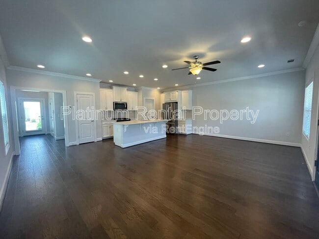 Building Photo - 2312 Echelon Ln