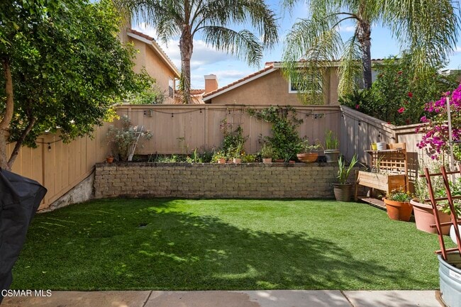 Building Photo - 4891 Santo Dr