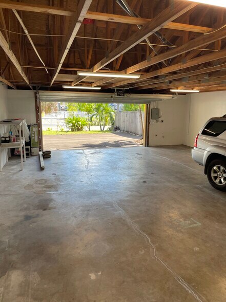 Building Photo - 1513 SW 17th St