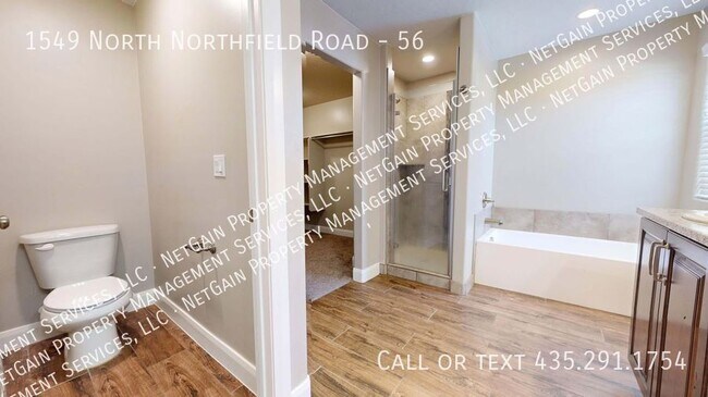 Building Photo - 1549 N Northfield Rd
