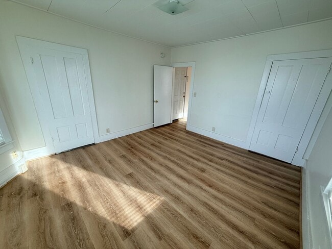 Building Photo - 35 Wentworth St