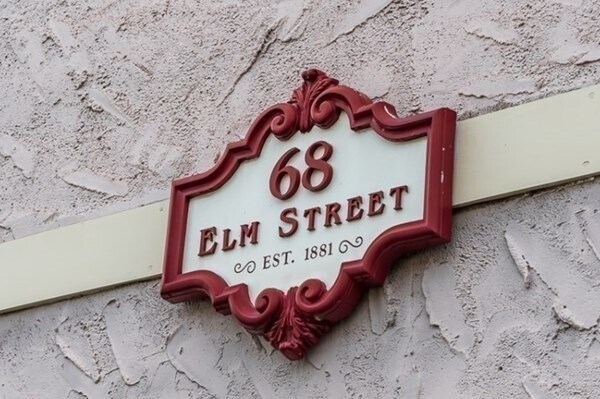 Building Photo - 68 Elm St