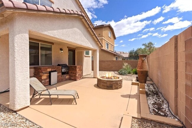 Building Photo - 7941 Limestone Arch Ave