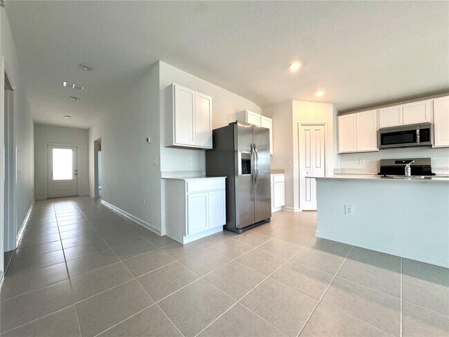 Building Photo - 3476 Chinotto Dr