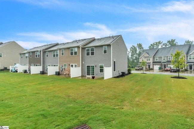 Building Photo - 574 Preakness Run