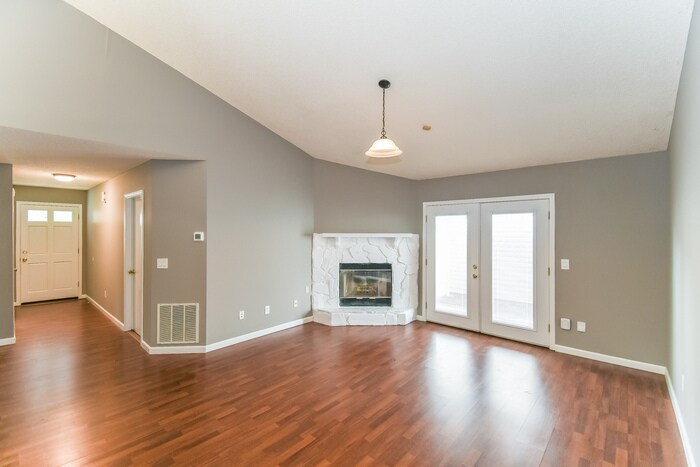 Building Photo - 1876 Ontario Ct