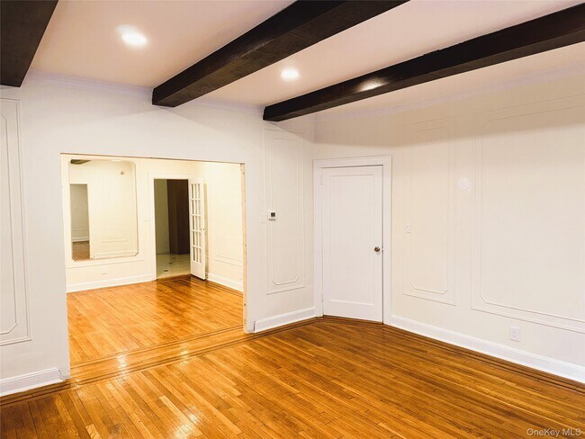 Building Photo - 48-43 44th St