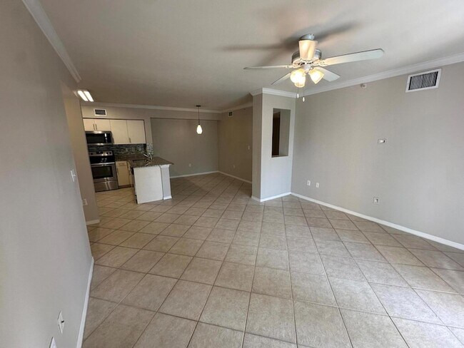 Building Photo - 6370 Emerald Dunes Dr