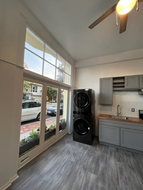 Building Photo - 159 Hollister Ave