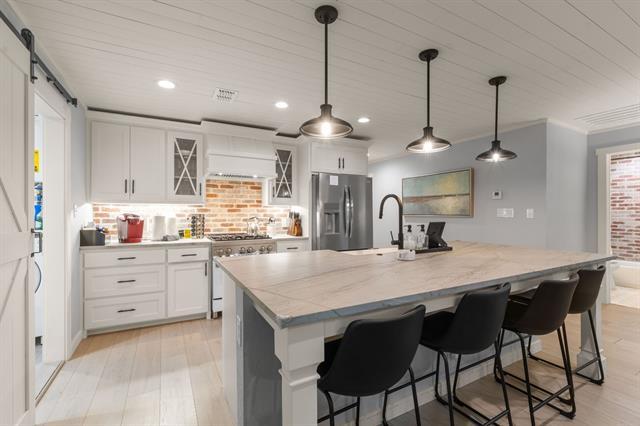 Building Photo - 408 E Liberty St