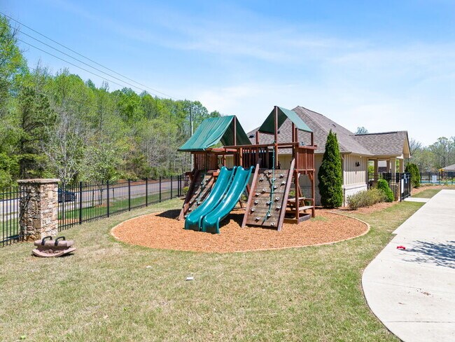 Building Photo - 6502 Moon Crest Ln NW