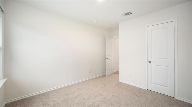 Building Photo - 1900 Sandy Knl Dr