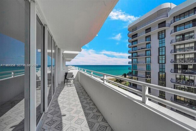 Building Photo - 8911 Collins Ave