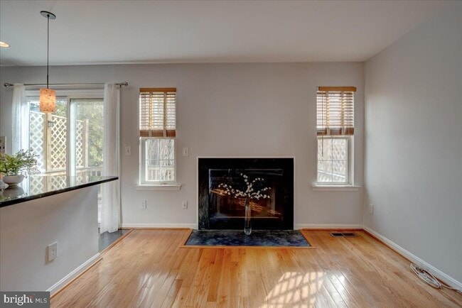 Building Photo - 12307 Sleepy Lake Ct