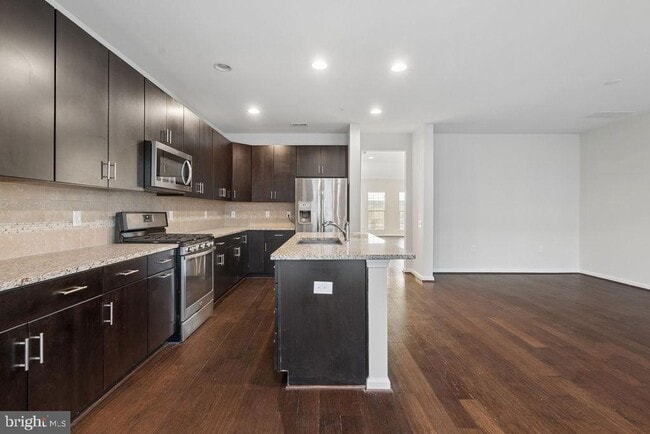 Building Photo - 20591 Geddes Terrace