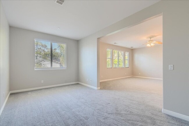 Building Photo - Gorgeous 4 Bd/4.5 Ba + Loft Home in 4S Ranch!!!