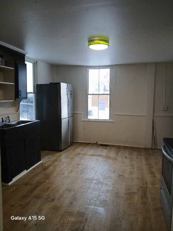 Building Photo - 16 3rd St