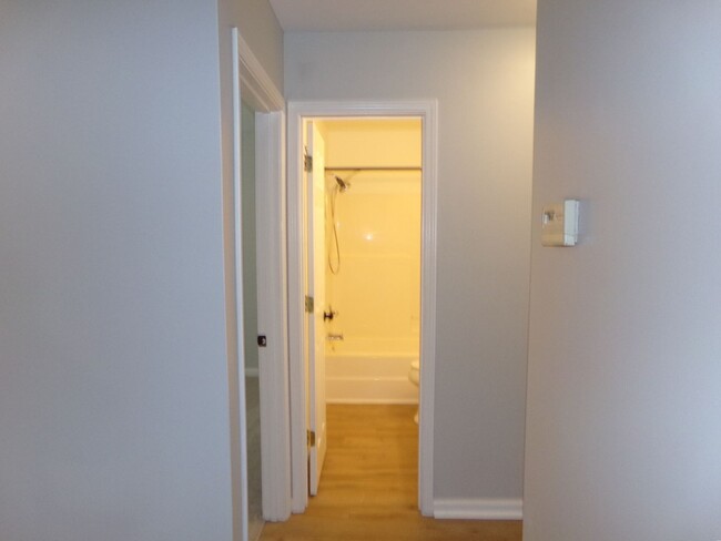 Building Photo - Modern Duplex in Havelock