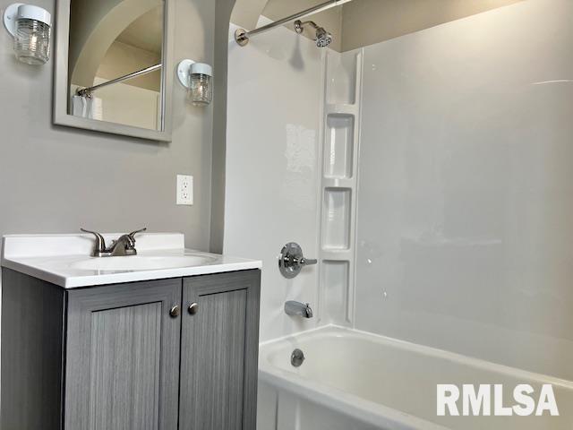 Building Photo - 2133 N Division St