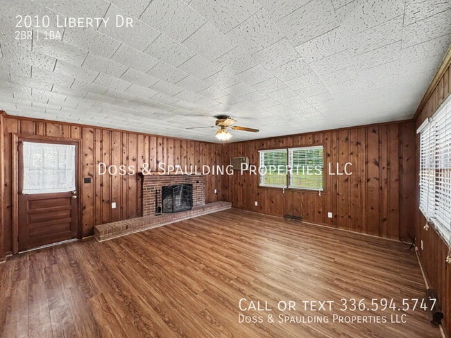 Building Photo - 2010 Liberty Dr