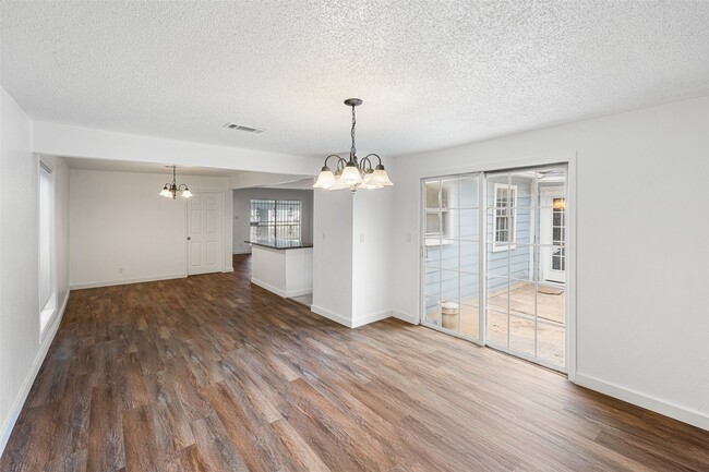 Building Photo - 9005 Gabriel St