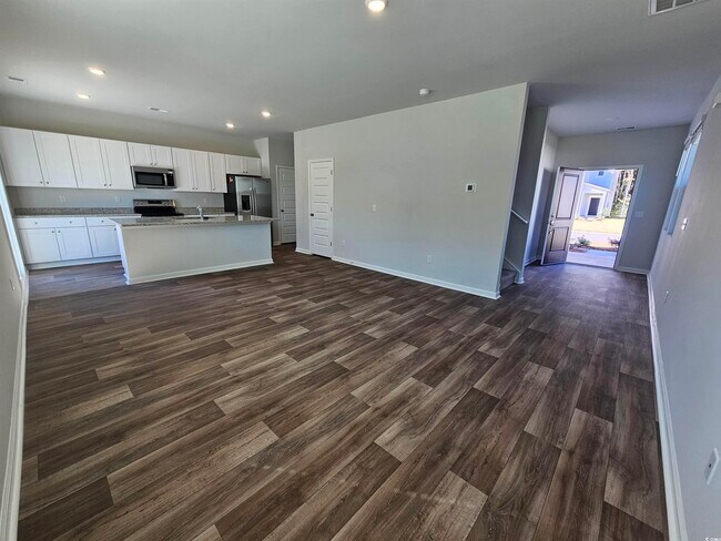 Building Photo - 745 Sturdy Root Pl