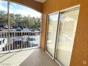 Building Photo - 1830 Florida Club Cir