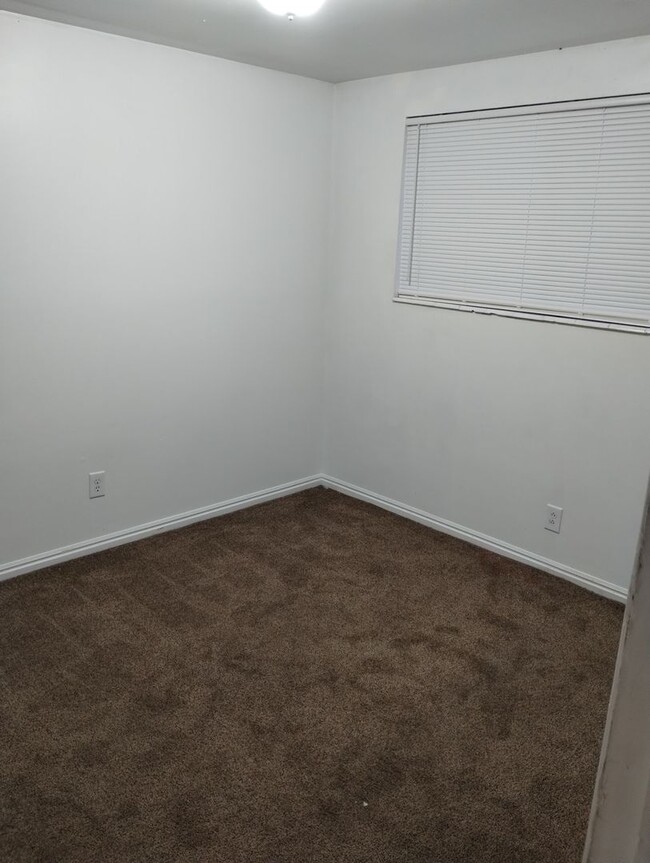 Building Photo - Modern Upgrades in Prime West Valley City ...