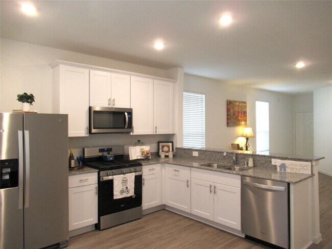 Building Photo - 23415 Pinetum Cir
