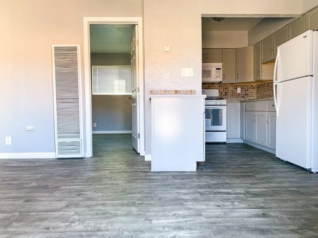 Interior Photo - Las Vistas