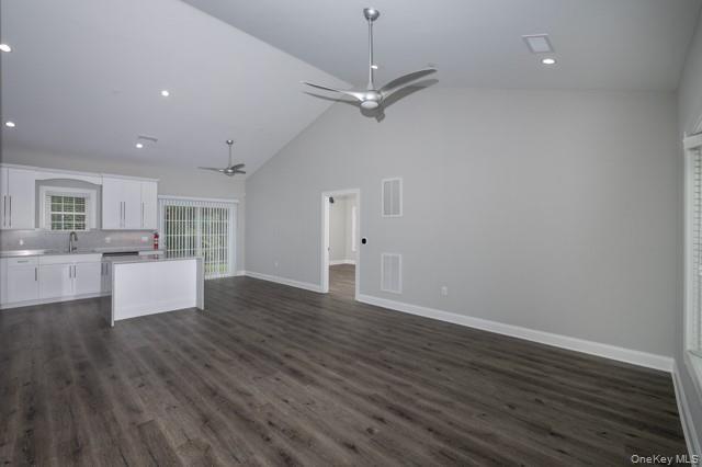 Building Photo - 91 Sunlight Walk