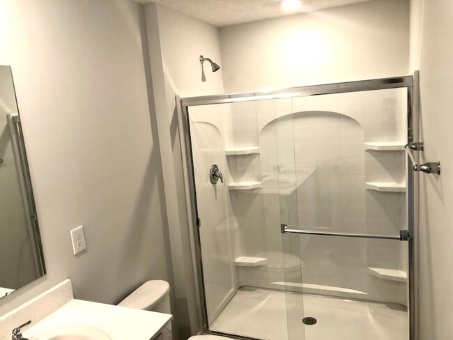 Building Photo - 6369 Bellmouth Rd