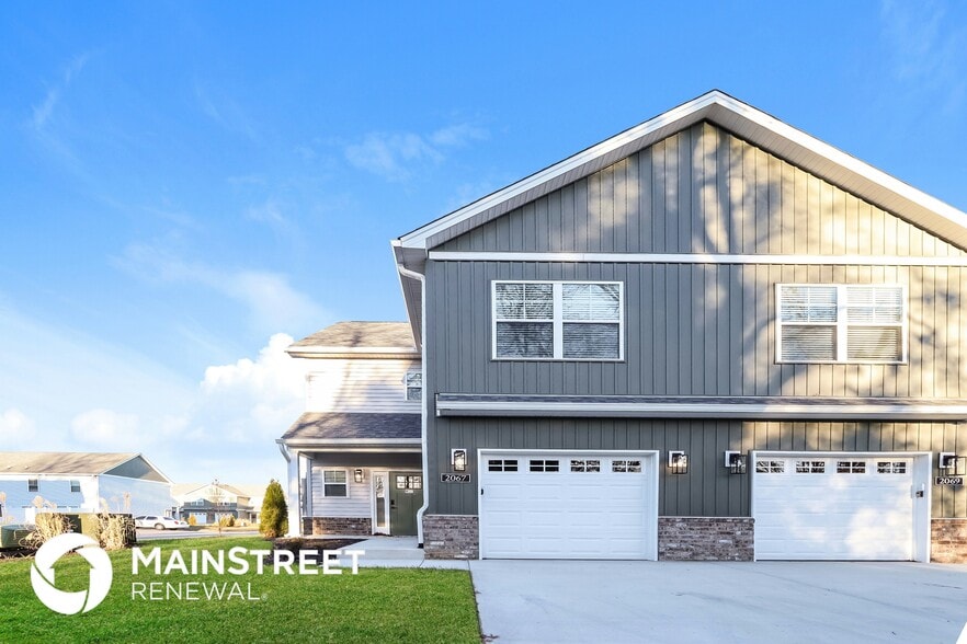 Building Photo - 2067 Paddle Wheel Dr