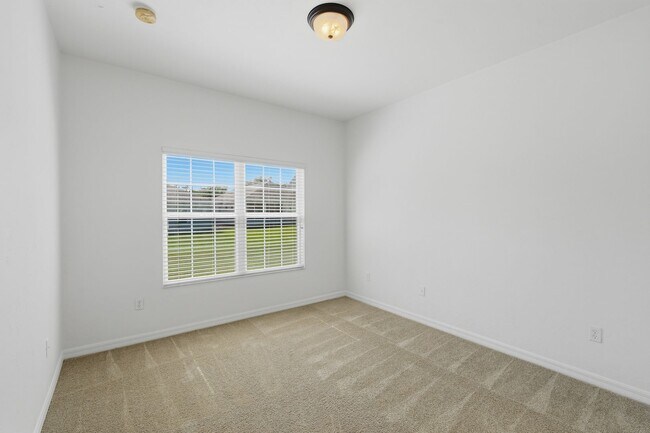Building Photo - 1316 NW 120th Way