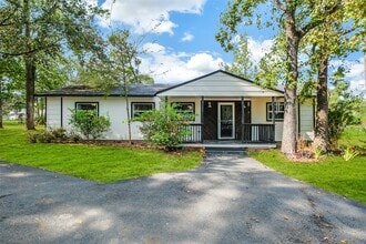 Building Photo - 27011 Azalea Ct