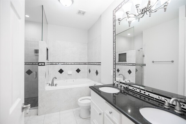 Building Photo - 13165 Snow Ln