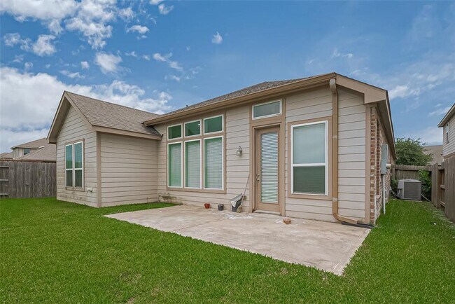 Building Photo - 28522 Cabrera Hill Ln