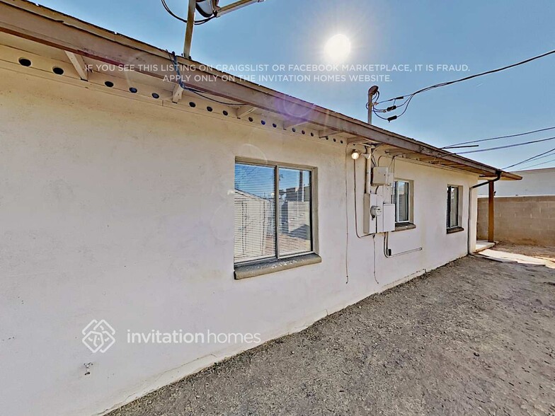 Building Photo - 4126 N Mitchell St