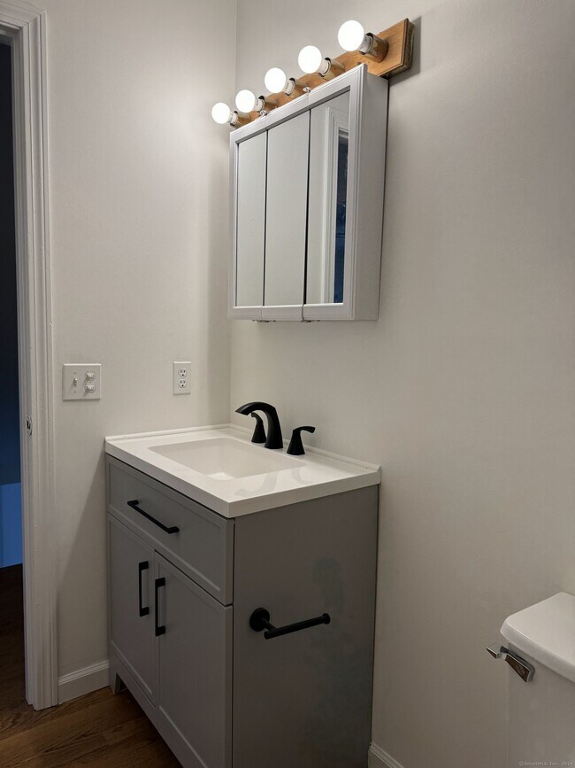 Building Photo - 26 Gurley Rd