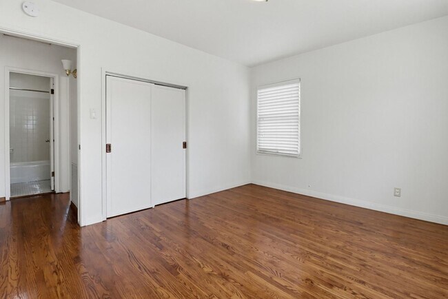 Building Photo - Beautifully Maintained Home in La Mesa — 3 Bed / 2 Bath | 1,600 Sq Ft