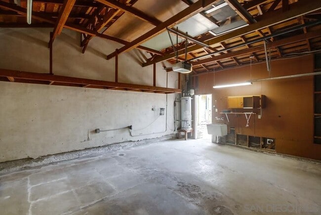Building Photo - 9490 Gregory St