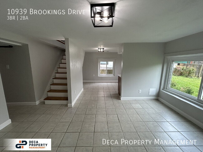Building Photo - 10939 Brookings Dr