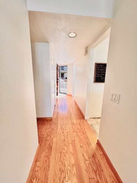 Building Photo - 7245 Navajo Rd